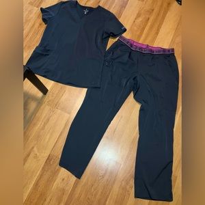 Med Couture grey scrubs M/L